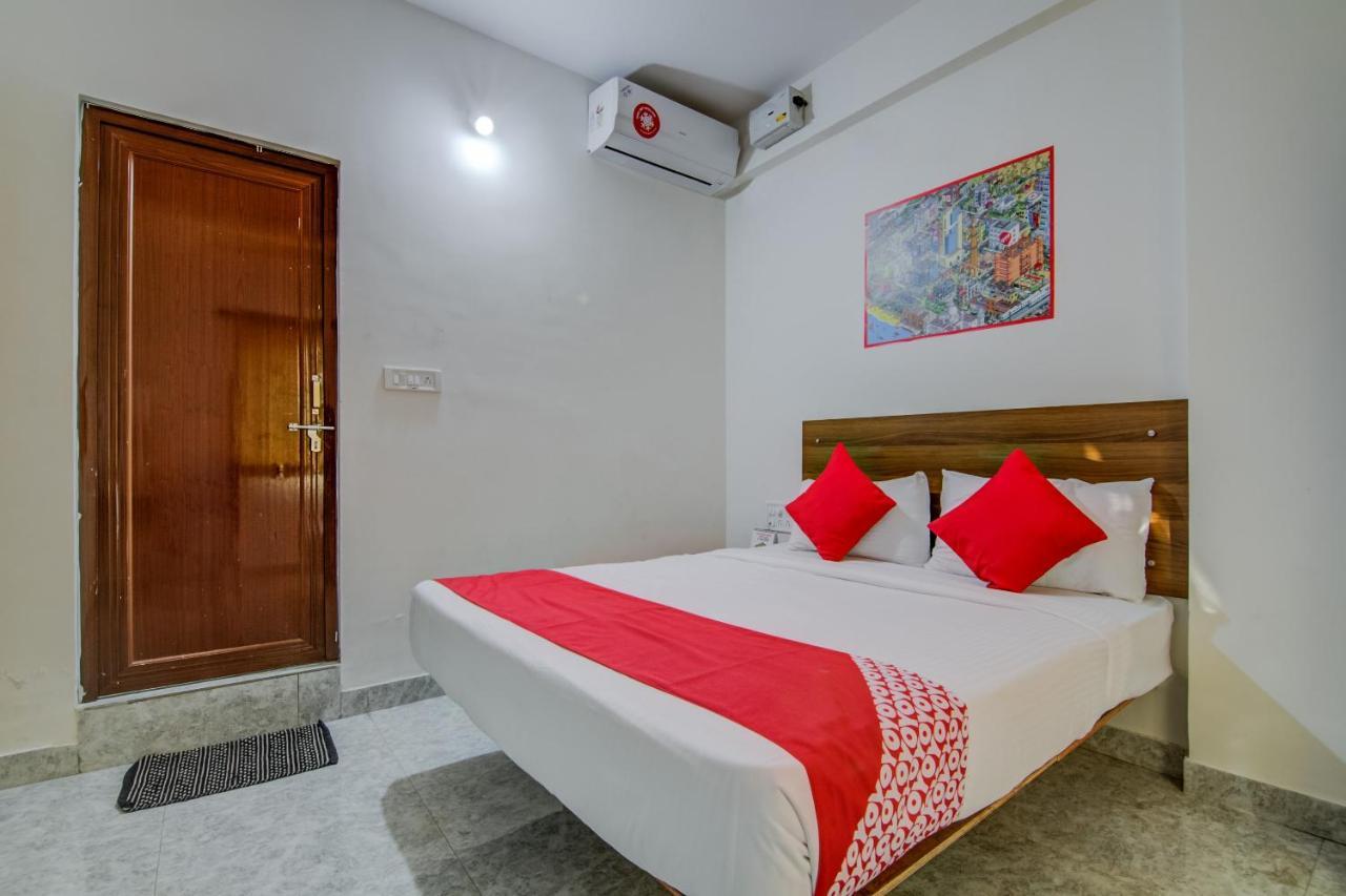 Hotel O Varcity Comforts Near Ragigudda Sri Prasanna Anjaneyaswamy Temple Bangalore Eksteriør billede