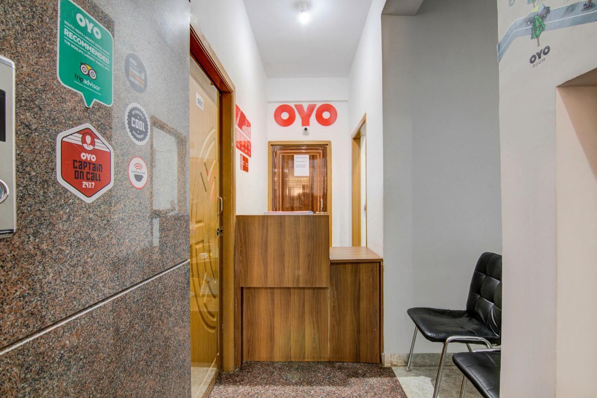 Hotel O Varcity Comforts Near Ragigudda Sri Prasanna Anjaneyaswamy Temple Bangalore Eksteriør billede